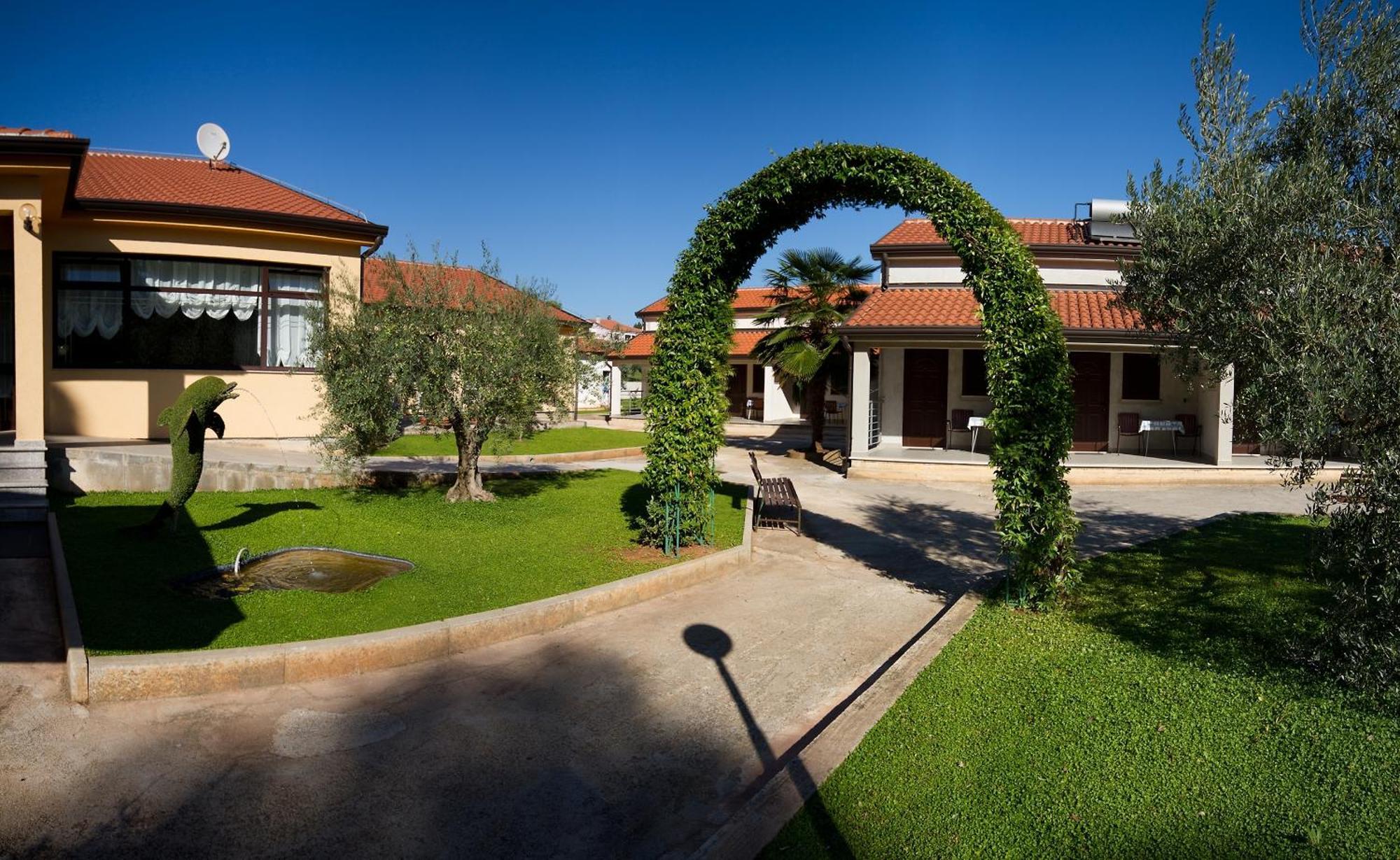 Resort Zatisje Savudrija Exterior photo